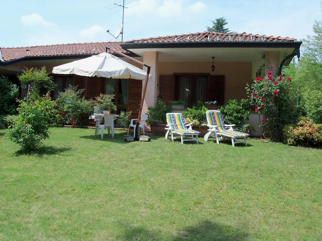 Bed & Breakfast Bed&Breakfast Il Ciliegio Fiorito Somma Lombardo